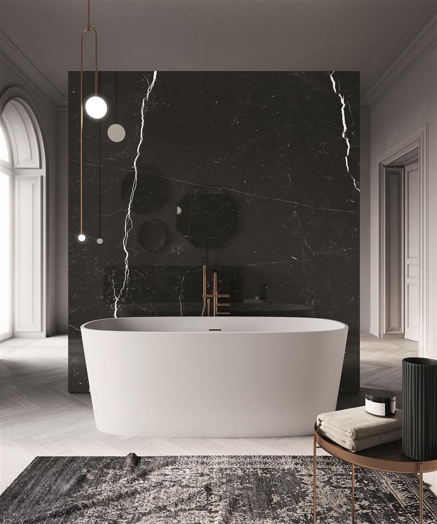 nero marquina sort marmor mot hvit matt badekar